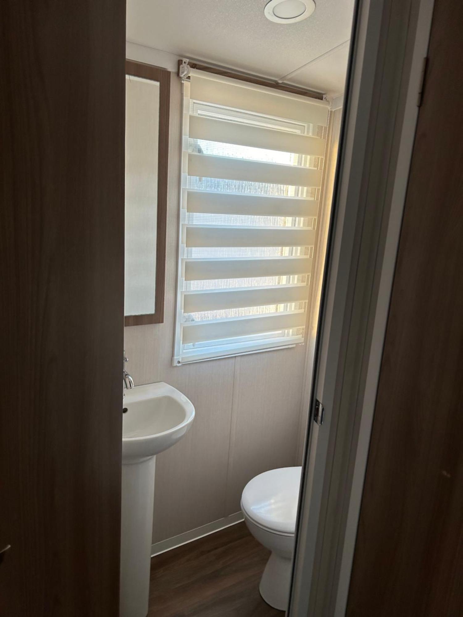 3 Bedroomed Caravan With Amazing Sea Views! Scarborough Eksteriør bilde